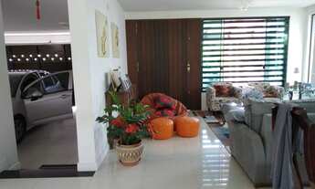 Imagem 4: Casa a venda em Pedra Branca com 200 metros e 3 quartos com muita luz natural e paisagismo