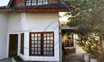 Imagem 2: CASA RESIDENCIAL com 4 dormitórios à venda com 420m² por R$ 1.500.000,00 no bairro Hauer