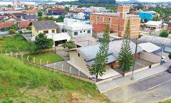 Imagem 2: Ótima casa no Centro de Barra Velha
