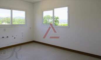 Imagem 6: Casa com 3 quartos sendo 2 suítes à venda, 253 m² por R$ 1.900.000 - Cacupé - Florianópoli