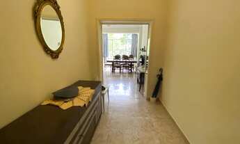 Imagem 2: Apartamento para venda possui 85 metros quadrados com 2 quartos em Copacabana - Rio de Jan