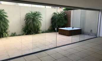 Imagem 4: Refúgio dos Sonhos na Zona Sul: Encante-se com esta Casa em Green Valley Edge City!