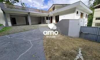 Imagem: Casa para alugar no bairro Azambuja em Brusque