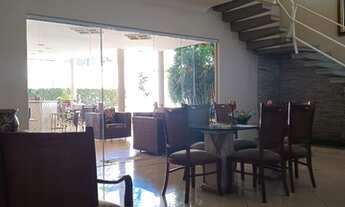 Imagem 5: Casa de condomínio sobrado para venda possui 378 metros quadrados com 4 quartos