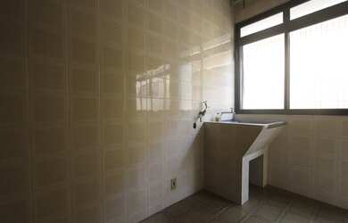 Imagem 8: Apartamento com 3 dormitórios para alugar, 140 m² por R$ 2.200,00/mês - América - Joinvill