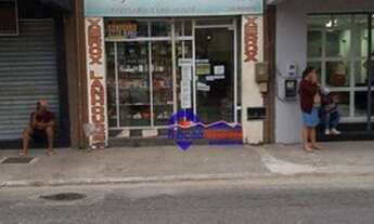 Imagem: Loja enfrente ao C.Médico