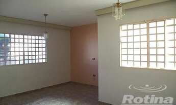 Imagem 7: Casa para alugar, 3 quartos, 1 suíte, 2 vagas, Jardim Patrícia - Uberlândia/MG - R$ 2.000