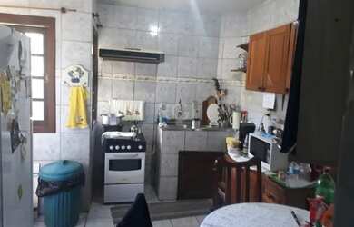 Imagem 5: Sobrado para Venda - 300m², 6 dormitórios, sendo 3 suites, 3 vagas - Glória