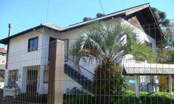 Imagem: Casa no Centro de Canela!