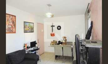 Imagem 2: Apartamento à Venda - Cabral, 3 Quartos, 70 m2