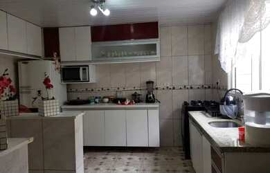 Imagem 2: 3/4 1suite 2banheiros garagem área de lazer / serviço bem localizada. prox: Villa bai