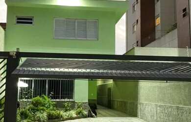 Imagem 2: Amplo sobrado disponível para locação, fins comerciais!