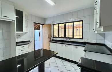 Imagem 6: LONDRINA - Casa Padrão - Jardim Sumaré