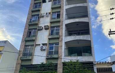 Imagem 7: Apartamento para aluguel possui 200 metros quadrados com 3 quartos