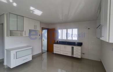 Imagem 3: Sobrado de esquina com 3 dormitórios, 1 suíte, 4 vagas à venda na Vila Alpina - Santo Andr