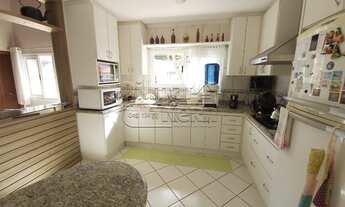 Imagem 2: Aconchegante Residência 4 Dormitórios/Suíte Master