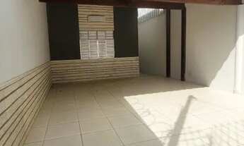 Imagem: Casa térrea, espaçosa, usada, 3 quartos