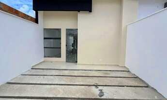 Imagem 2: Casa à poucos metros da Fraga Maia