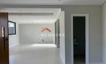 Imagem 5: Sobrado em Rua José Martinho Lissa - Mossunguê - Curitiba/PR