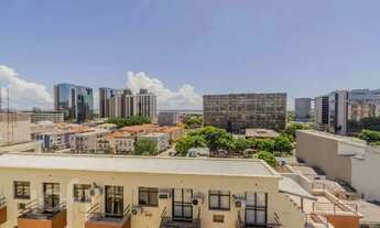 Imagem 4: Apartamento à venda em Cidade Baixa com 145 m², 2 quartos, 1 suíte, 2 vagas