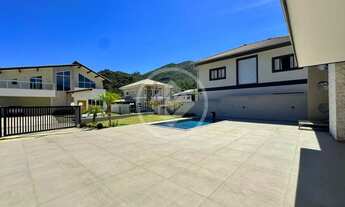 Imagem 4: Casa moderna com 3 suítes e 195 m² à venda por R$1.390.000,00 - Albuquerque - Teresópolis