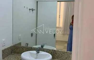 Imagem 7: Apartamento - / Residencial / Glória