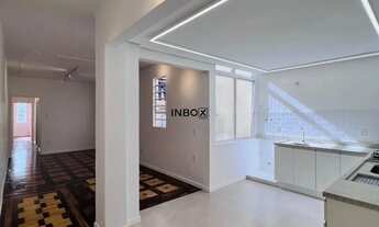 Imagem 3: Apto 2 Dormitórios 1 Banheiro c/ 81 mts2 REFORMADO IMPECÁVEL centro Histórico em Porto Ale