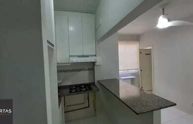 Imagem 4: Descubra o charme e o conforto desta kitnet incrível para venda transformada em 1 dormitór