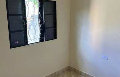 Imagem 5: Aluga-se Casa 4 cômodos amplos