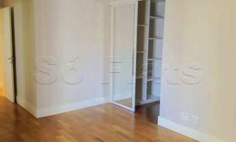 Imagem 6: Residencial alto padrão, com 2 dormitórios a poucos metros do Pq. do Ibirapuera