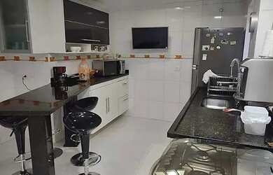 Imagem 6: Sobrado com 3 dormitórios à venda, 196 m² por R$ 799.999,99 - Jardim Stella - Santo André