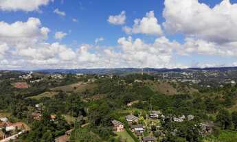 Imagem 2: Terreno à Venda na Região do Vale Encantado - Campos do Jordão/SP
