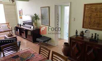 Imagem 5: LINDO! PRONTO PARA MORAR! FLAMENGO. AMPLO SALA 2 QUARTOS COM SUÍTE. VAGA DEMARCADA