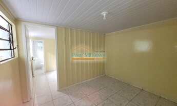 Imagem 2: CASA com 1 dormitório para alugar com 50m² por R$ 750,00 no bairro Butiatuvinha - CURITIBA