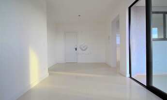 Imagem 7: APARTAMENTO com 3 dormitórios à venda com 182.93m² por R$ 740.000,00 no bairro Vila Izabel