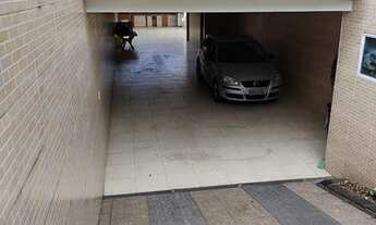 Imagem 5: Sobrado 03 suites, e 6 vagas de garagem