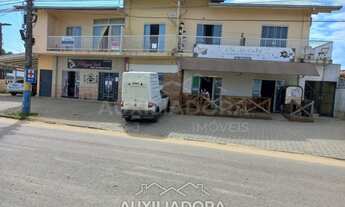 Imagem 4: Sobrado residêncial com salas comerciais e quitinetes