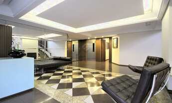 Imagem 2: APARTAMENTO com 3 dormitórios à venda com 198m² por R$ 900.000,00 no bairro Bigorrilho - C