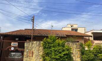 Imagem 2: Vende-se casa térrea em terreno com 300 m²- excelente localização Atibaia Jardim - Atibaia