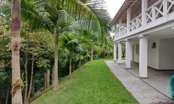 Imagem: Chácara com 4 suítes e casa de caseiro