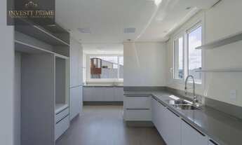 Imagem 3: COBERTURA Nova semi-mobiliada com 2 Suites em Frente ao Parque da Luz no Centro de FLORIAN