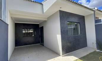 Imagem: Casa com 3 dorm, Moldura em Gesso e Lavatório