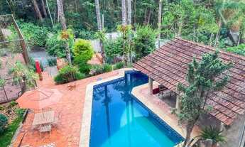 Imagem 2: Linda Casa com terreno plano e lazer completo