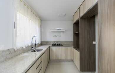 Imagem 5: Sobrado no bairro Santa Felicidade - ARYA 1