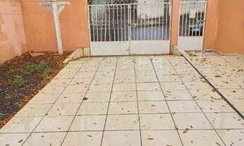 Imagem 2: Casa com 2 dormitórios amplos para alugar, 60 m² por R$ 750/mês - Vila Balarotti - Londrin