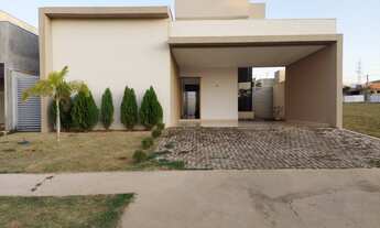 Imagem 2: Casa para venda possui 360 metros quadrados com 3 quartos suites