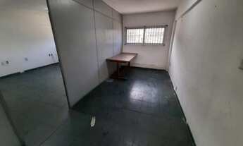 Imagem 2: Alugo loja ampla na Av. Carlos Lindemberg em Vila Velha ES