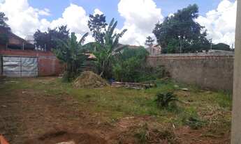 Imagem 7: Lote de 360 m2, murado, com casa , no Anapolis City