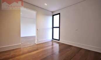 Imagem 2: Casa duplex à venda no bairro Alphaville - Santana de Parnaíba/SP