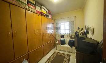 Imagem 5: Linda Casa - Residencial- Residencial Santa Paula- 2 Dormitórios -65 m²